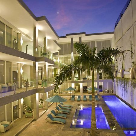 Aq-Va Hotel & Villas Seminyak Легиан Экстерьер фото