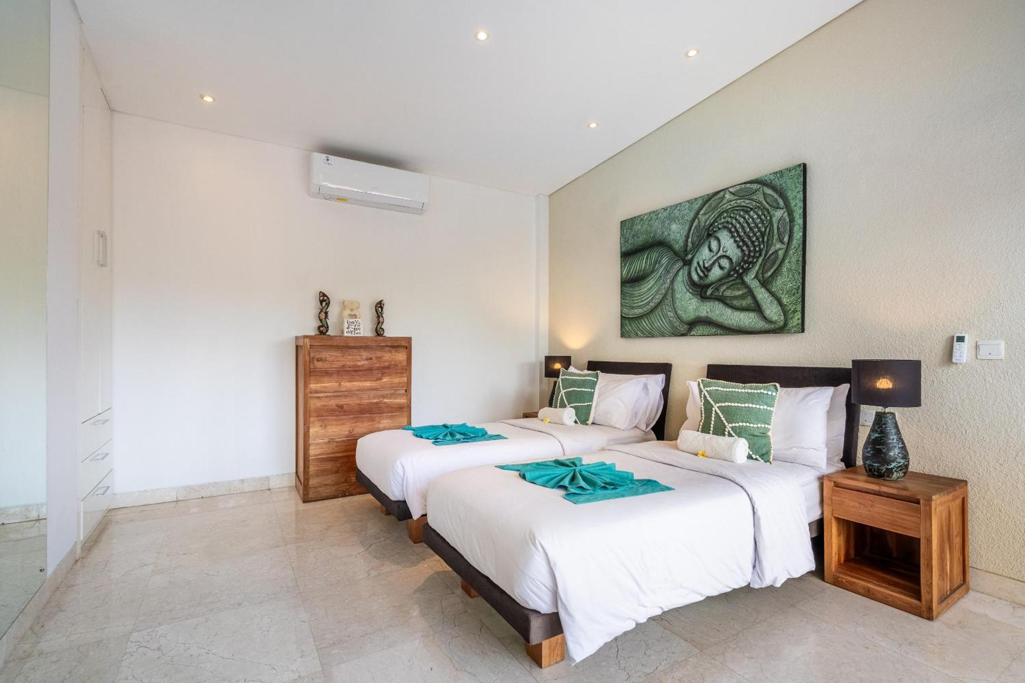 Aq-Va Hotel & Villas Seminyak Легиан Экстерьер фото