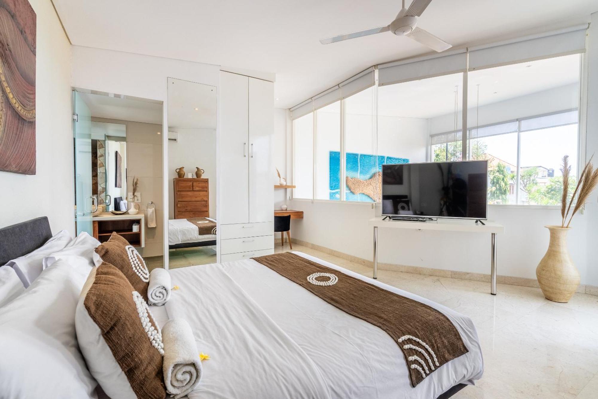 Aq-Va Hotel & Villas Seminyak Легиан Экстерьер фото